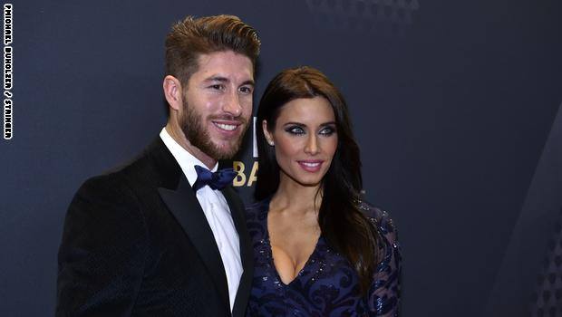 بالفيديو والصور..نجوم في عالم كرة القدم وقعوا في حب عارضات أزياء