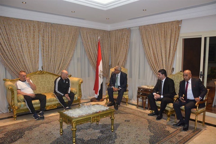 بالصور..حفل استقبال لبعثة المصري بمنزل سفير مصر بالعاصمة الزامبية