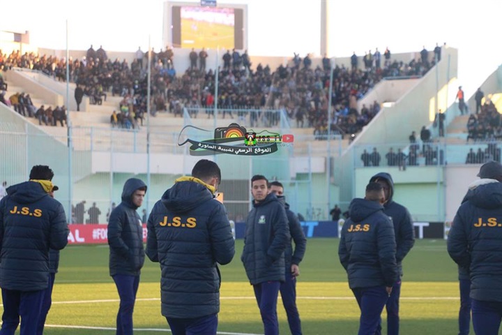 صور| شبيبة الساورة يصل ملعب 20 أغسسطس قبل مواجهة الأهلي 