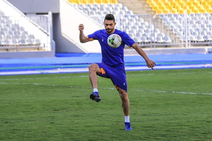 بالصور |  علامات الجد و الحماس تظهر على لاعبي الأهلي في أخر مران 