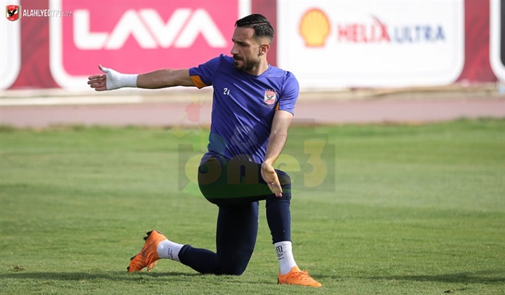 شاهد| كواليس مران الأهلي قبل مواجهة النجوم