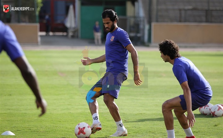 شاهد| كواليس مران الأهلي قبل مواجهة النجوم