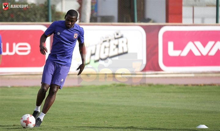 شاهد| كواليس مران الأهلي قبل مواجهة النجوم