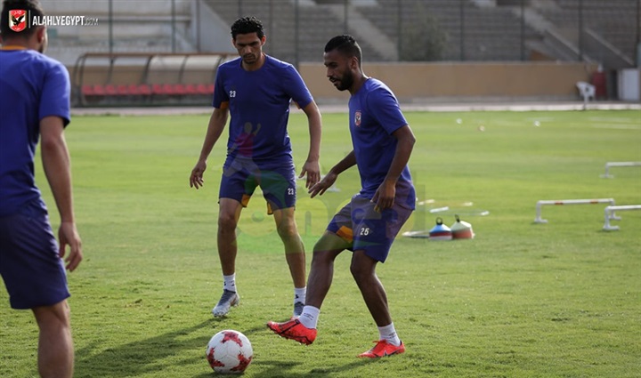 شاهد| كواليس مران الأهلي قبل مواجهة النجوم