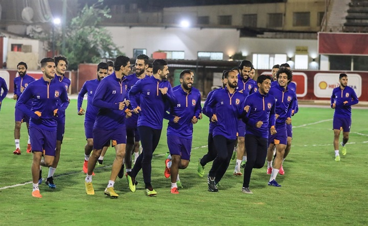 شاهد| أسرار ظهور الخطيب وجلسة الغزال في مران الأهلي