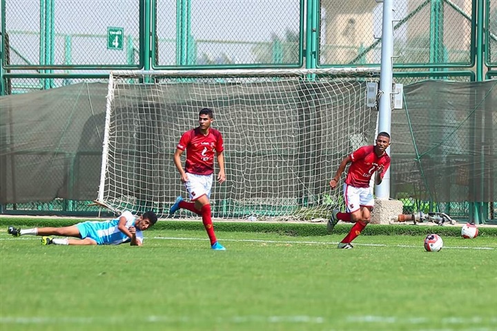 صور| أهلي 2002 يصعق العمال 23-0 في بطولة منطقة القاهرة