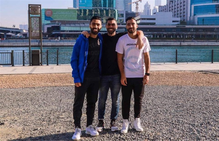 صور| لاعبو الأهلي الدوليين في طريقهم للقاهرة