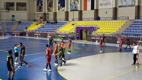 صور| الأهلي يهزم أصحاب الجياد.. ويصعد لقمة دوري محترفي اليد