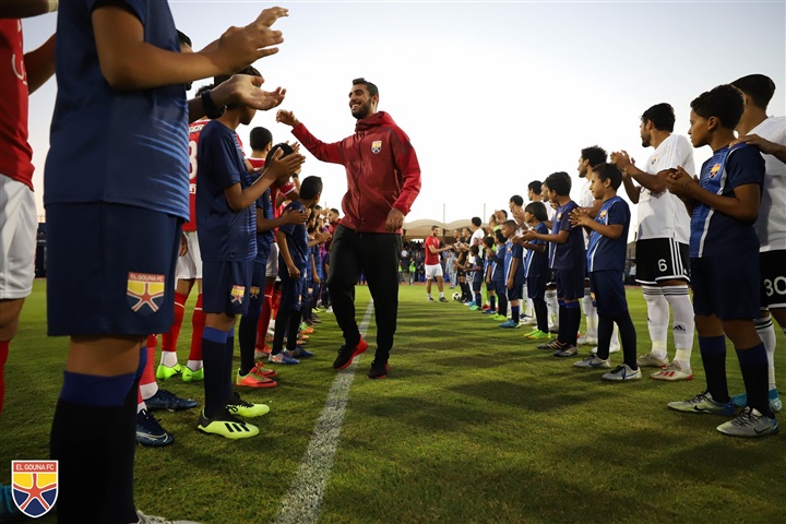 صور| ممر شرفي لأبطال أمم إفريقيا تحت 23 سنة من الأهلي والجونة