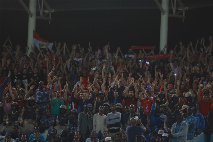 صور.. امتلاء مدرجات ملعب الجوهرة قبل لقاء الأهلي والهلال
