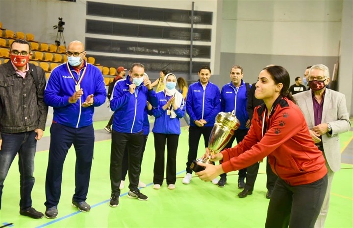 شاهد..كواليس تتويج سيدات سلة الأهلي ببطولة منطقة القاهرة وإحتفالات اللقب