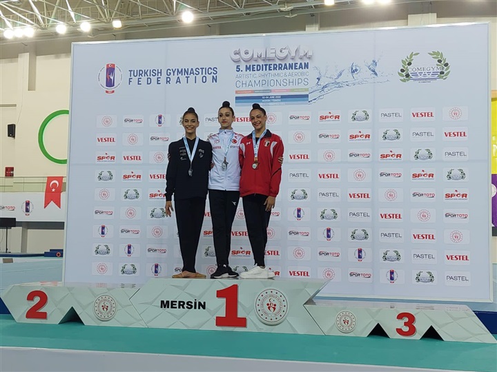 الجمباز الايقاعي يحصد ثلاث ميداليات في بطولة البحر المتوسط للناشئين
