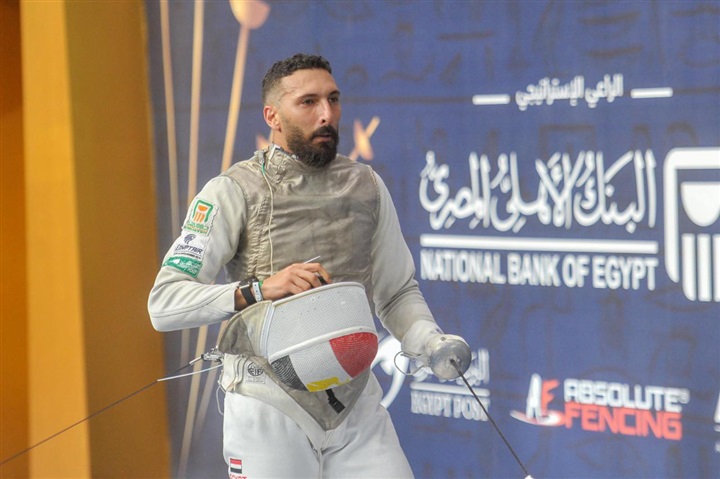 علاء الدين أبو القاسم يصعد لربع نهائي سلاح الشيش ببطولة العالم للمبارزة