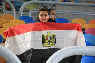 الجماهير تملىء الصالة المغطاة باستاد القاهرة لدعم منتخب مصر أمام الجزائر بنهائي الأمم الإفريقية لليد 