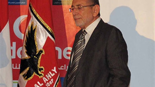 عدلى القيعي 