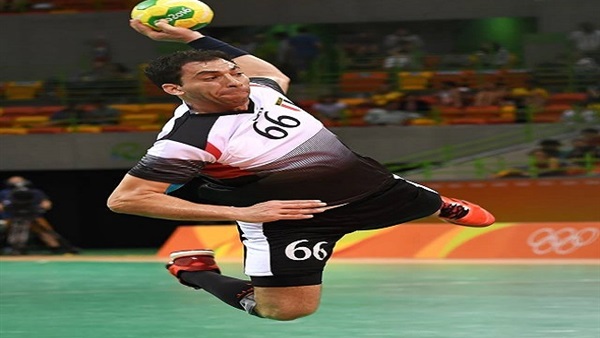 احمد الاحمر