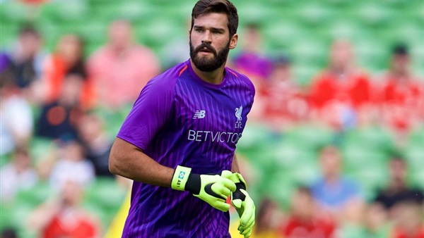 أليسون بيكر