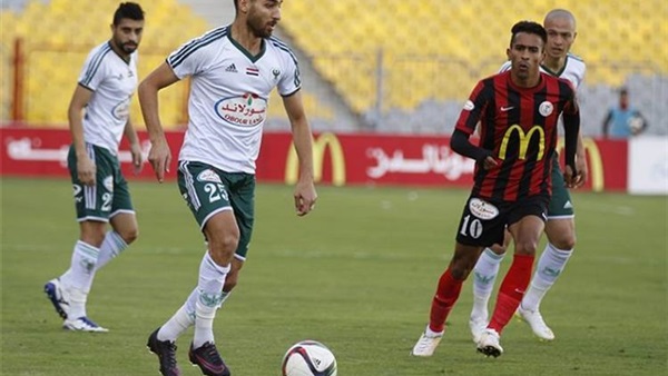 أحمد شكري لاعب المصري