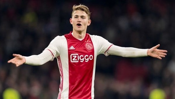 ماتياس دي ليخت