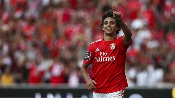 اللاعب البرتغالي
