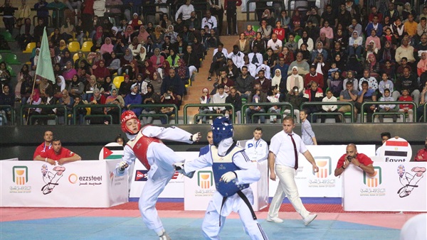 هداية ملاك لاعبة