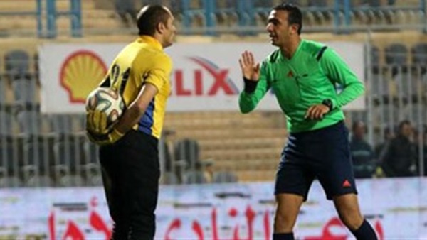 الحكم طارق مجدي