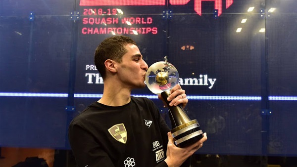 علي فرج لاعب المنتخب