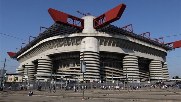 ملعب سان سيرو