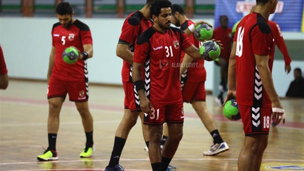 الفريق الاول لكرة