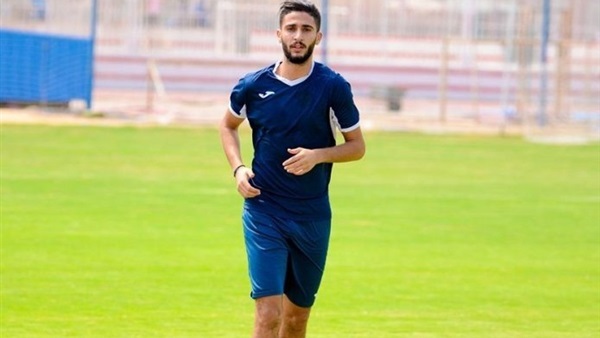 محمد عبد السلام مدافع