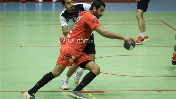 الفريق الاول لكرة