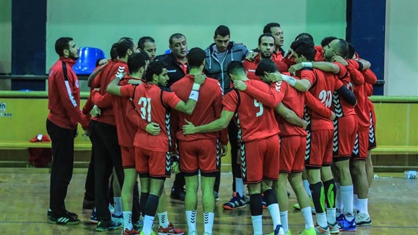 الفريق الاول لكرة