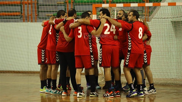 الفريق الاول لكرة