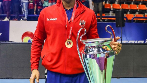 أحمد حسام لاعب كرة