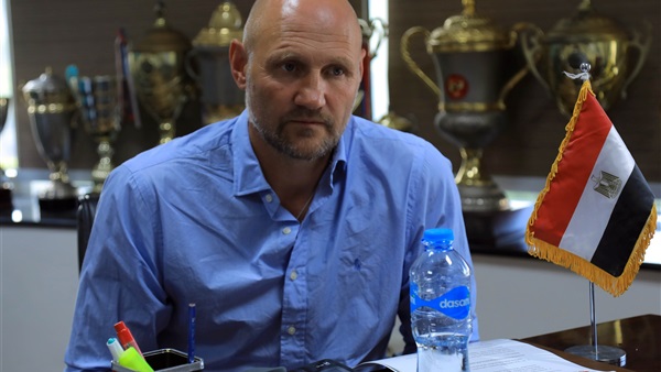 أولا ليندجرين المدير