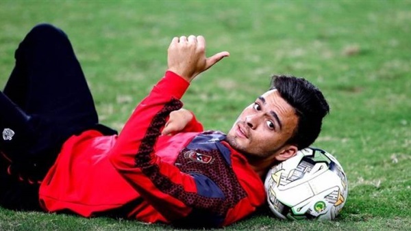 صلاح محسن مهاجم النادي