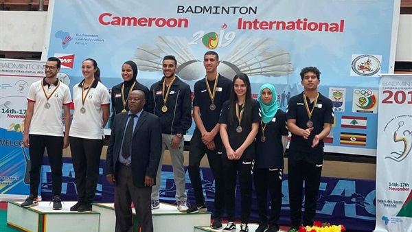 منتخب الريشة الطائرة