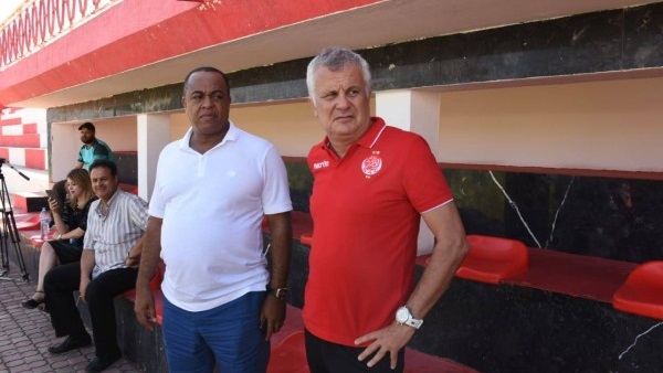  زوران مانولوفيتش