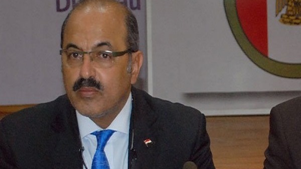 هشام حطب رئيس اللجنة