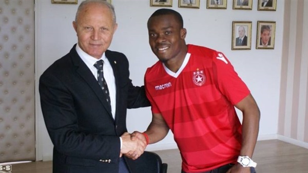 كوليبالي بقميص النجم