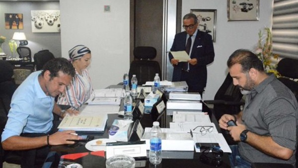 اللجنة الخماسية