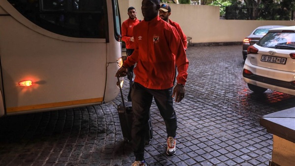 بعثة الفريق الأول