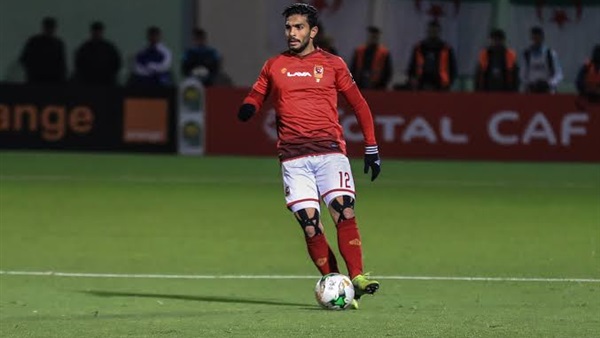 أيمن أشرف لاعب الفريق