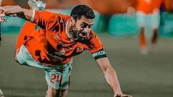 احمد فتحي لاعب الأهلي