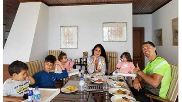 احتفال ككريستيانو