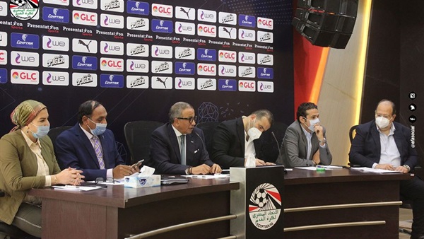 اللجنة الخماسية