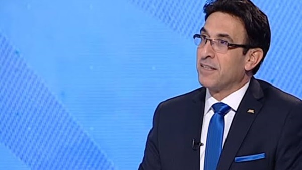 الدكتور طارق الأدوار