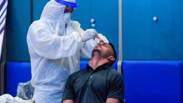 مسحة كورونا للاعبي