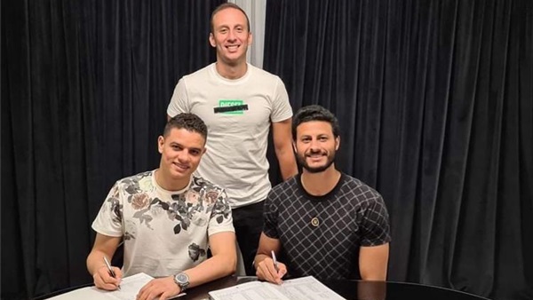 محمد الشناوي  - حارس