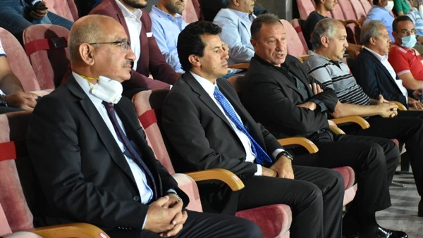 أشرف صبحي - وزير